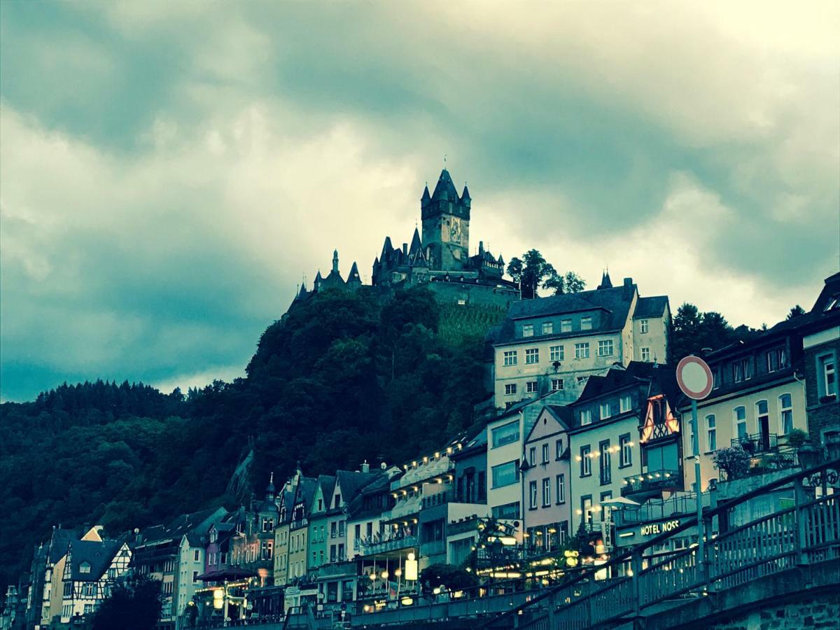 Pension Winnemuller Cochem Bagian luar foto